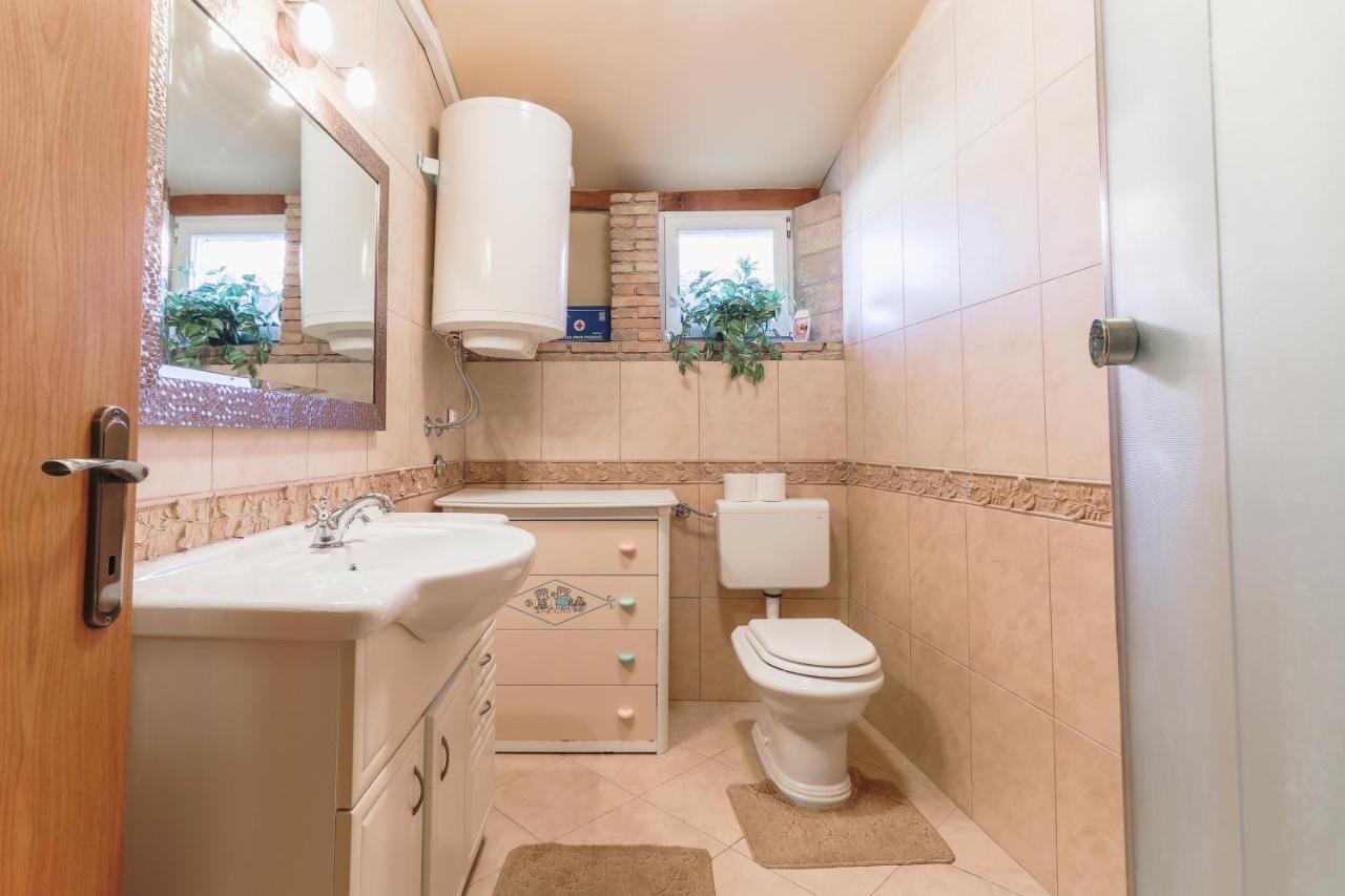 Apartman Lena Vrsar Exterior photo